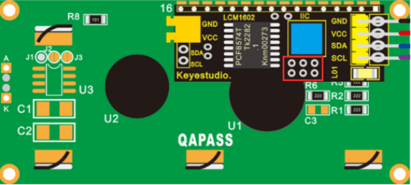 Pads configuración dirección física en la parte posterior LCD I2C