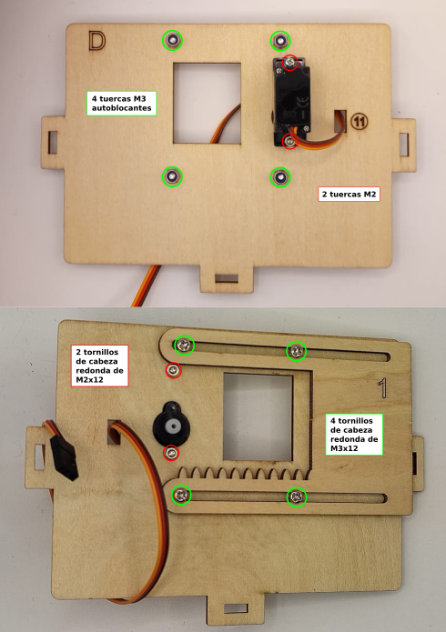 Tablero D con el servo y el tablero 1 montados